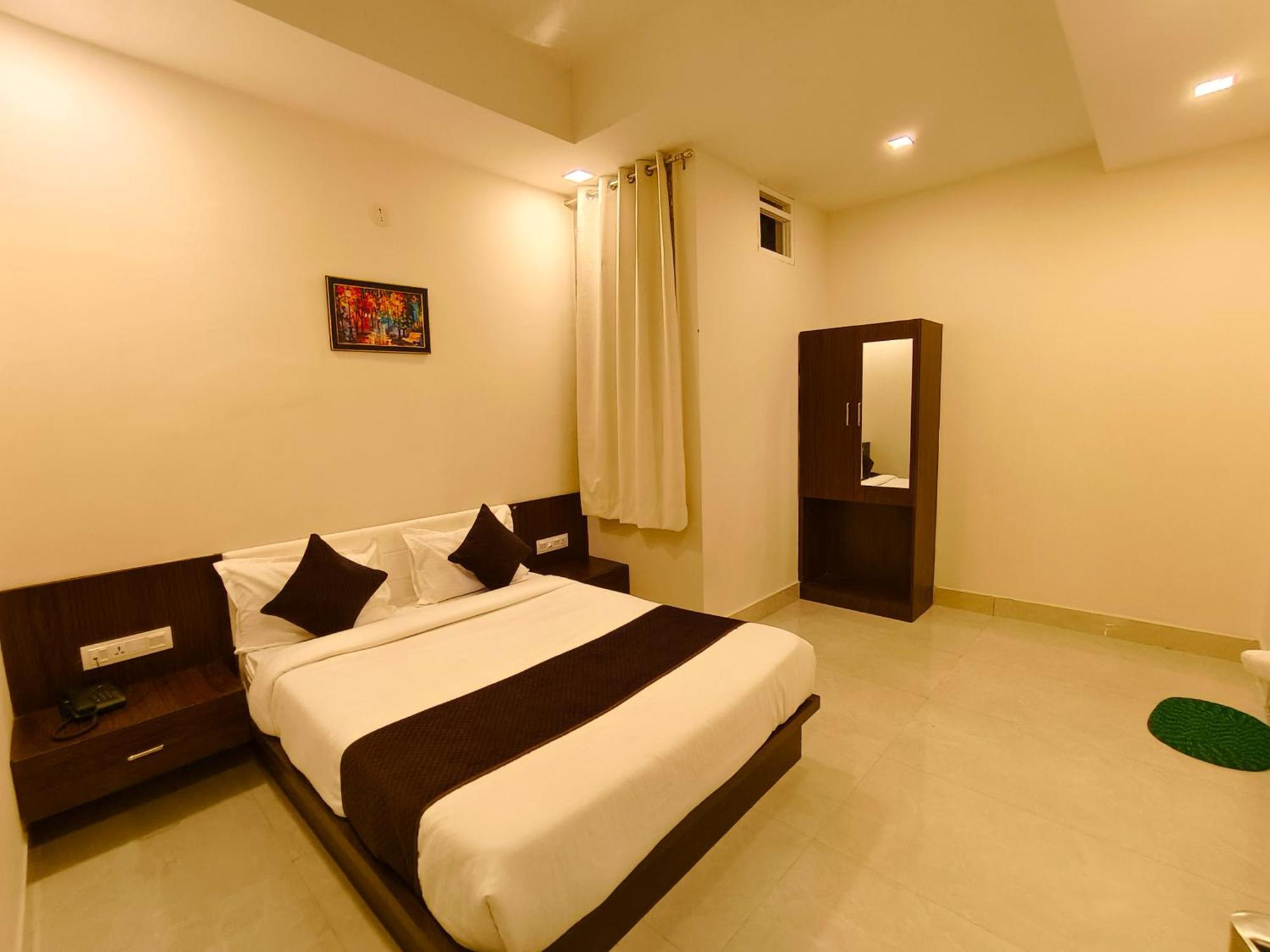 Hotel Veer Palace Near Udaipole Udaipur Ngoại thất bức ảnh