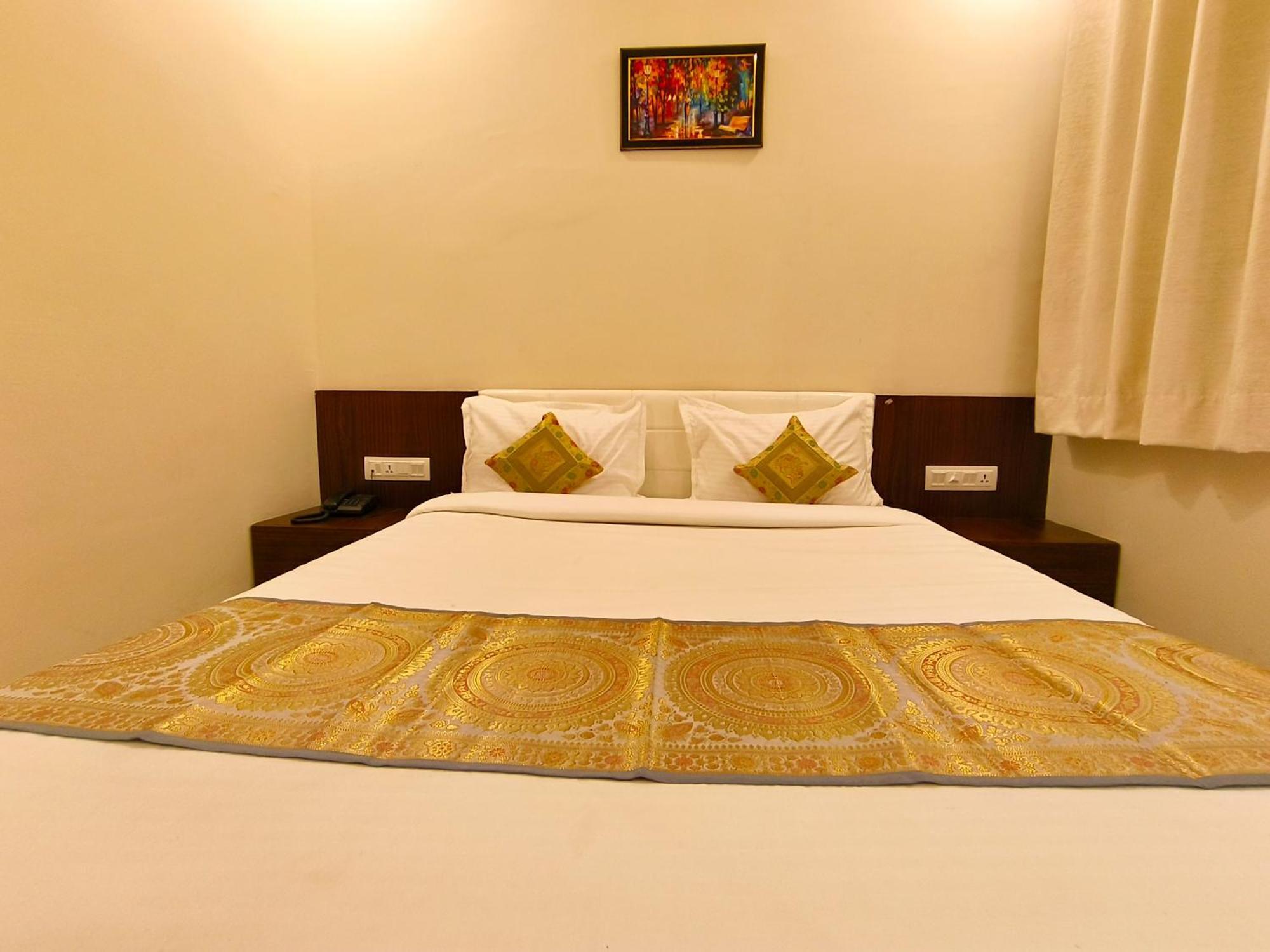 Hotel Veer Palace Near Udaipole Udaipur Ngoại thất bức ảnh